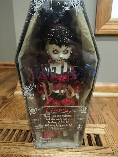 living dead dolls series 15