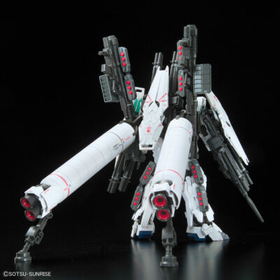 新品未使用 RG Full Armor Unicorn Gundam 1/144 BANDAI RG 1/144 RX-0 FULL ARMOR UNICORN GUNDAM Plastic Model Kit