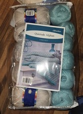 Herrschners Quietude Afgan Blanket Crochet Kit New Green Beige MAKE OFFER 