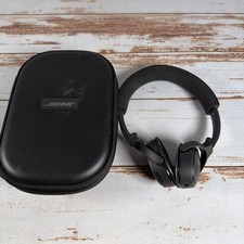 Bose SoundLink On-Ear Bluetooth Headphones Black 714675-0030 w/ Case AS-IS