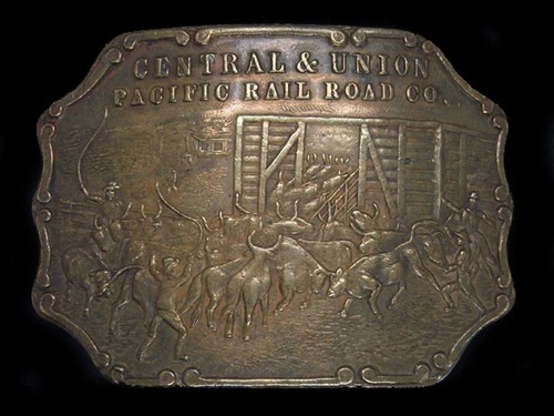 UC17170 VINTAGE 1970s **CENTRAL & UNION PACIFIC RAILROAD** BELT BUCKLE