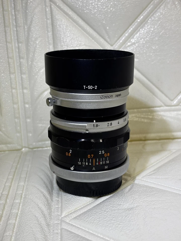 《Near MINT》Canon FL 50mm F/1.8 with Metal Lens Hood From JAPAN✈✈✈✈✈✈✈✈✈✈✈✈✈✈🚀🎁 - Image 2 of 4