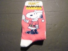 Peanuts 2 Pairs Of Socks SNOOPY WOODSTOCK Shoe Size 4-10 NWT