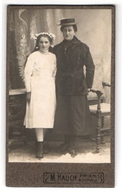 Photograph M. Hauch, Prien, girl and her mother for communion 