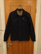 Patagonia Men's Insulated Fjord Flannel Jacket Shirt. Navy Blue. Size Small.