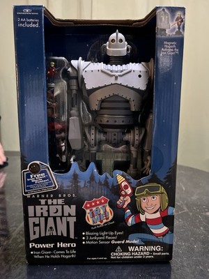 Iron Giant 12  Figure Power Hero Trendsetters 1999 Sounds Talks Lights Original