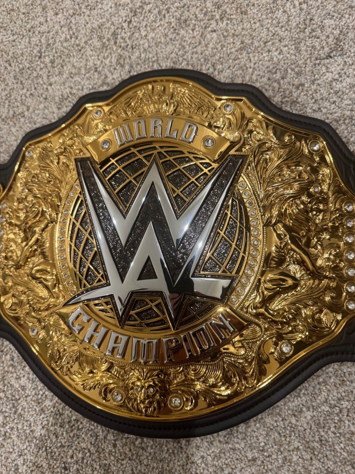 WWE SHOP World Heavyweight Championship Authentic Replica