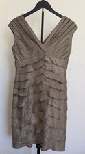 Adrianna Papell Taupe Gold Metallic Shimmer Tiered Cocktail Dress 8P 