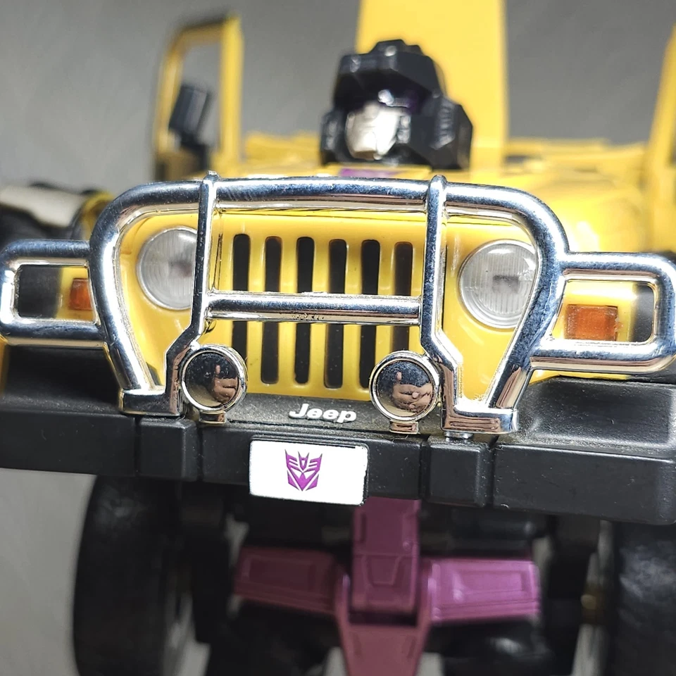 Transformers  Swindle Complete RARE Binaltech BT-09 2005 Takara Jeep Wrangler - Image 4 of 4