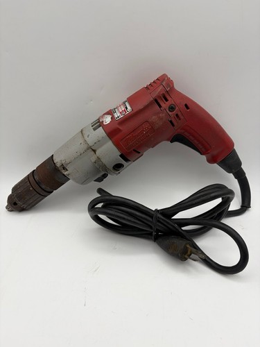 Milwaukee Magnum 5370-1 1/2" Hammer Drill For Parts or Repair Does Not Work