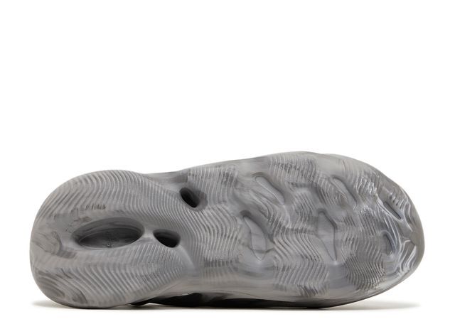 IE4931 Adidas YEEZY Foam Runner MX Granite (Men's) Size 11