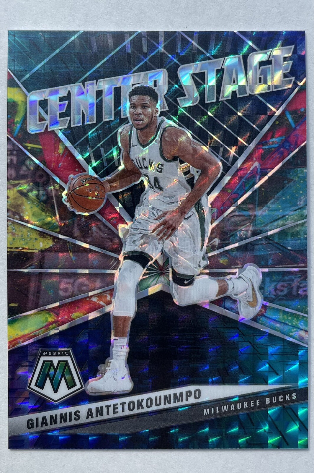 Giannis Antetokounmpo 2020 Panini Mosaic Center Stage #10