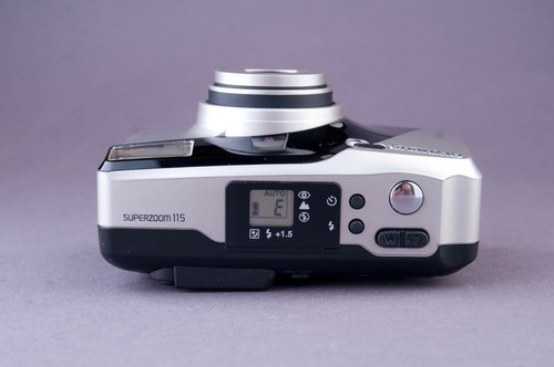 Olympus Superzoom 115 Quartz Date Point & Shoot Film Camera - 第 6/8 張圖片