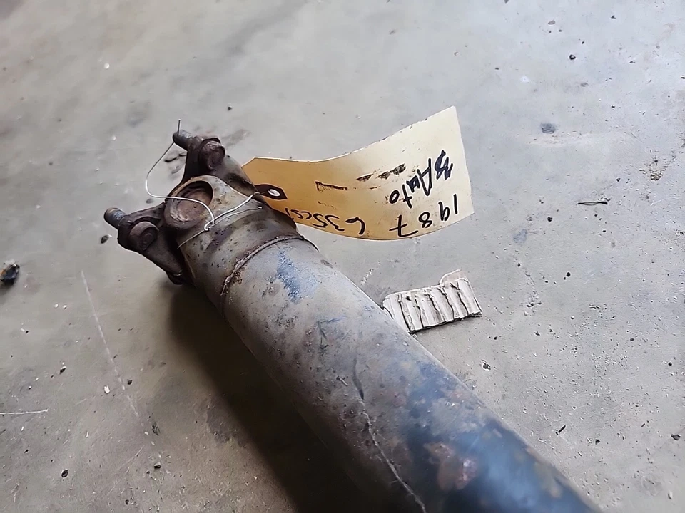 1987-1989 BMW 635 CSi Automatic Trans Rear Drive Propeller Shaft OEM 64 - Image 2 of 4