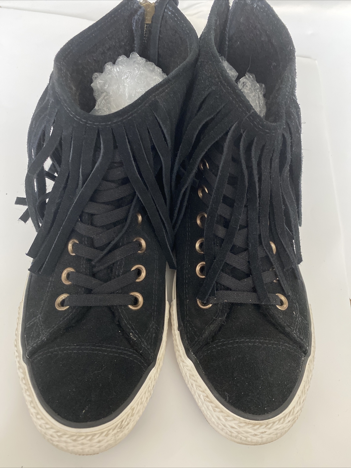 converse fringe high top