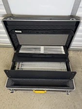 Kino Flo Diva-Lite 400 Light Case Kit with spare bulbs