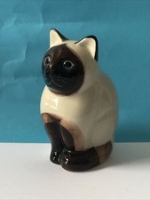 Quail Pottery Cat Lily 4.5 inchs in height .