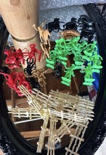 Lot of Vintage Cowboys  Indians Plastic Figures w/ Horses  Fences See Pictures