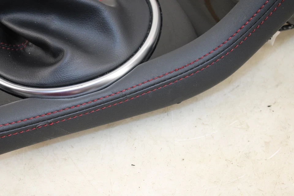 Оригинальная отделка ручного переключения передач для Subaru WRX STI 2015-2021 LU69 - Изображение 3 из 4