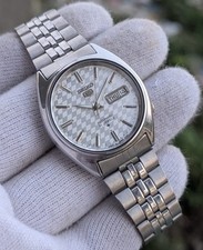 vintage Seiko 5 automatic 21 jewels watch white color dial