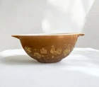 Vintage Pyrex 442 Early American Cinderella Mixing Bowl 1.5 Quart Gold Brown
