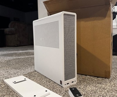 Fractal Design Ridge White Mini-ITX Slim Small Form Factor Console PC Case with