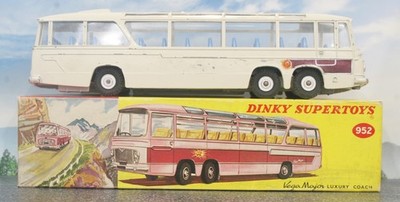 ミニカー DINKY Super Toys Vega Major Luxury Coach DINKY TOYS - #952- VEGA MAJOR LUXURY COACH - DIECAST IN ORIGINAL