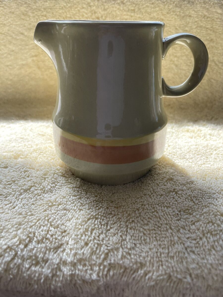 International Stoneware Japan Dynasty S-289 Vintage Creamer International Stoneware Japan Dynasty S-289 Vintage Creamer