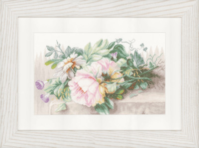 Lanarte Counted Cross Stitch Kit: Still Life with Peonies (Linen)