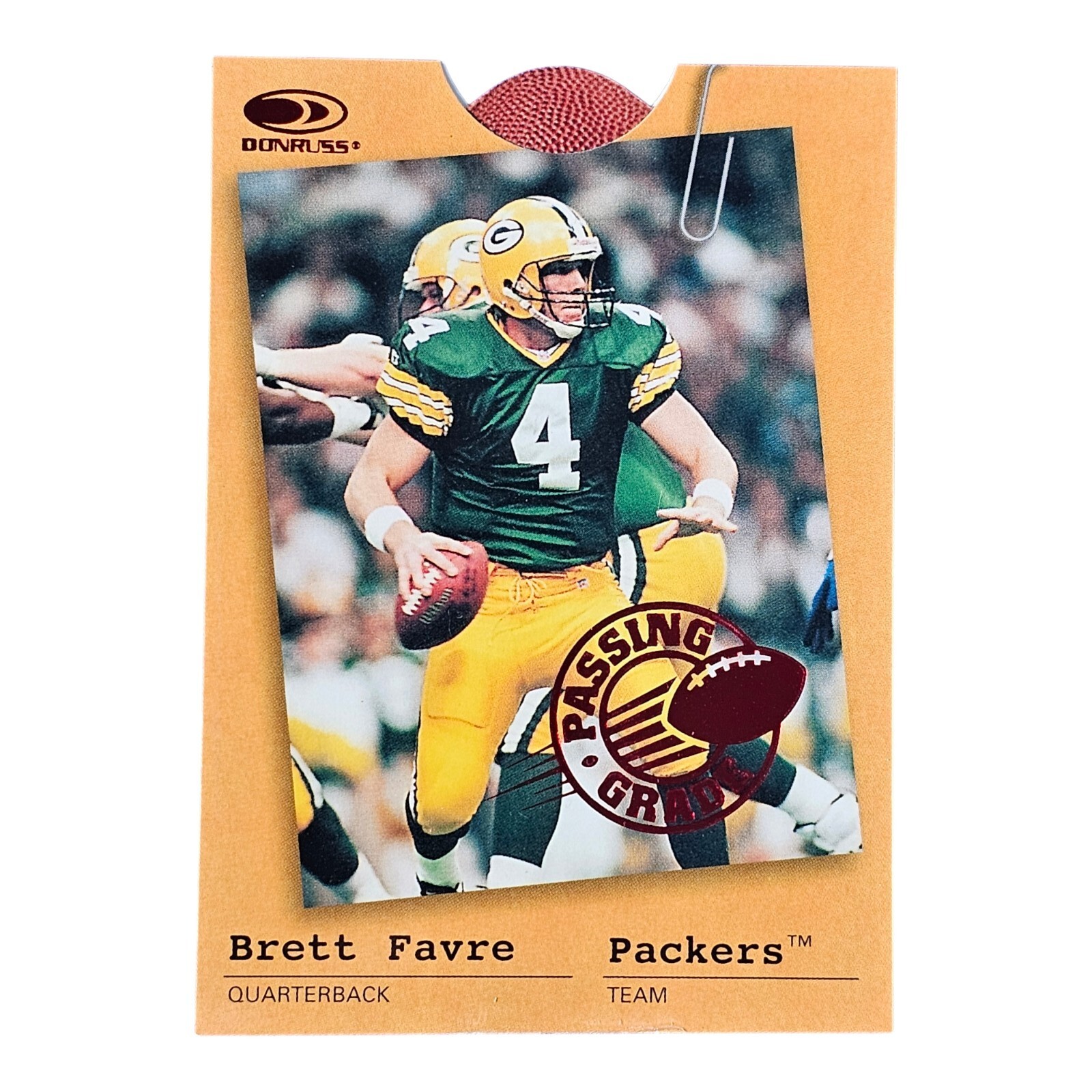 1997 Donruss | Passing Grade | #12 | Brett Favre | Pull Out Football | #'d /3000