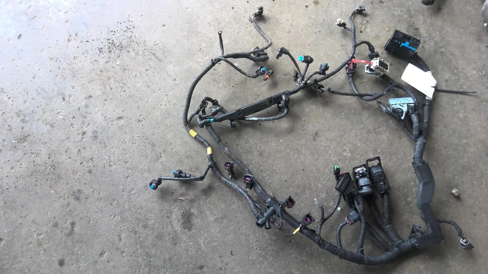 Used Engine Wiring Harness fits: 2017 Chevrolet Trax Grade A Foto 2 de 4
