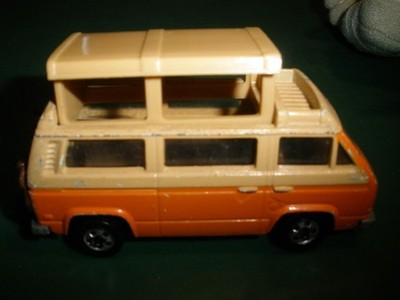 1981 Hot Wheels VW Sunagon Camper Van Orange & Tan 1:64 Die Cast