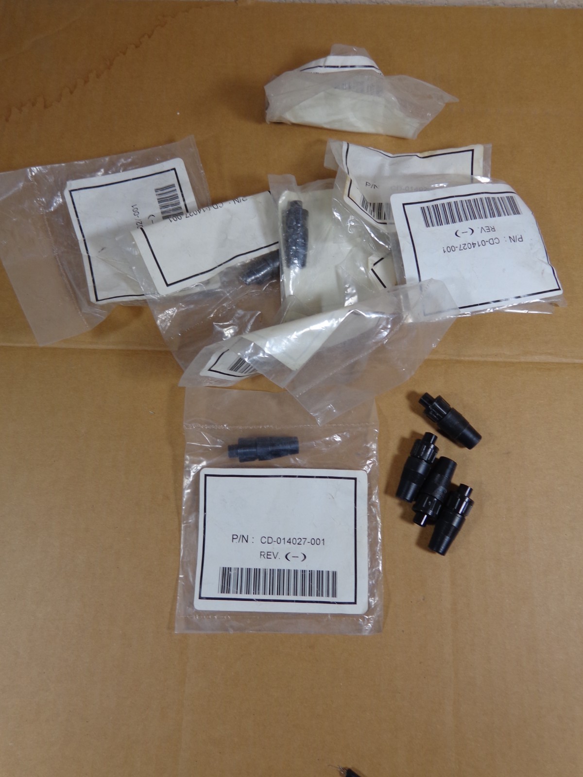 Harris XG-100M Mobile Radio CAN Port Terminator Straight CH-100 CD-014027-001