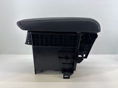 Mitsubishi Eclipse Cross 2022 Mitte Armlehne 8011C792ZZ BKD5536
