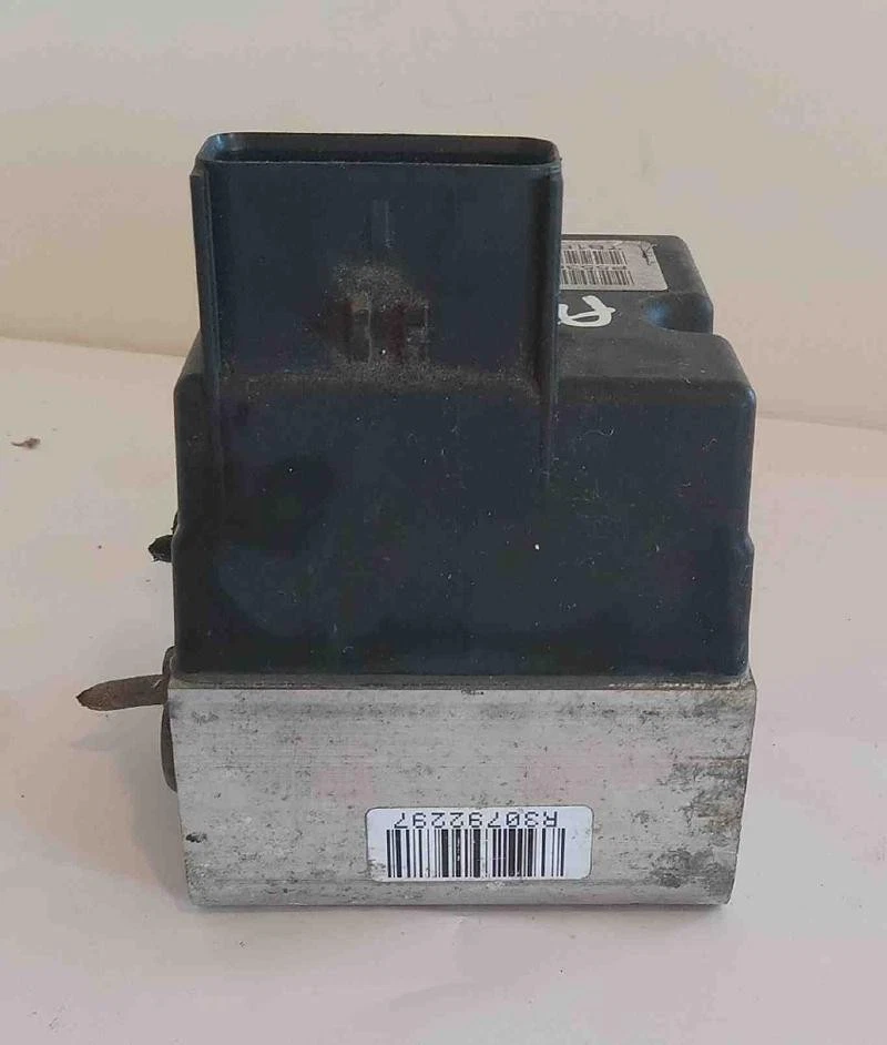 2004-2005 Dodge Ram 1500 ABS 5.7L Anti-Lock Brake Pump Assembly Unit Module OEM Foto 4 de 4