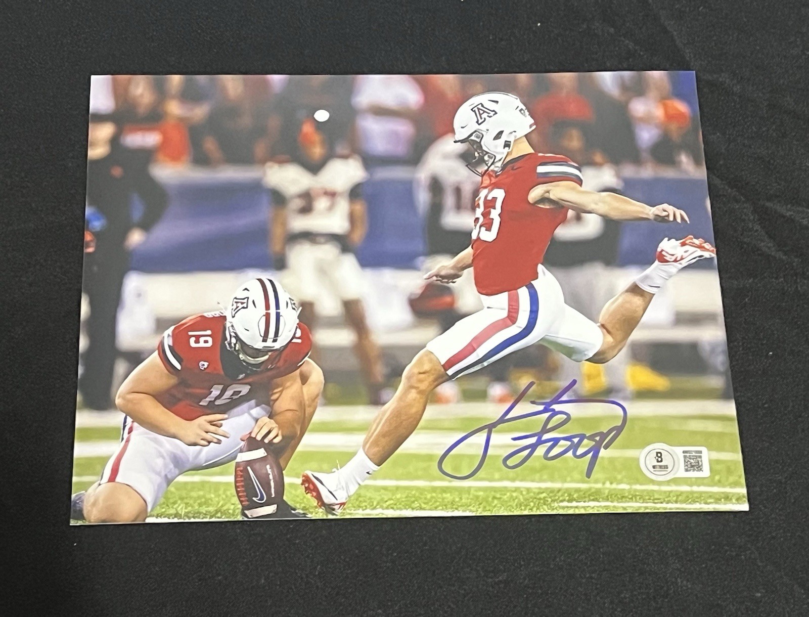 Tyler Loop Autographed Signed Arizona Wildcats 8x10 Photo Beckett 