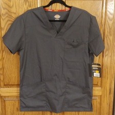 Dickies NWT Men's V-Neck Scrub Top Size Small Gray 5 Pockets 81906 Side Vents