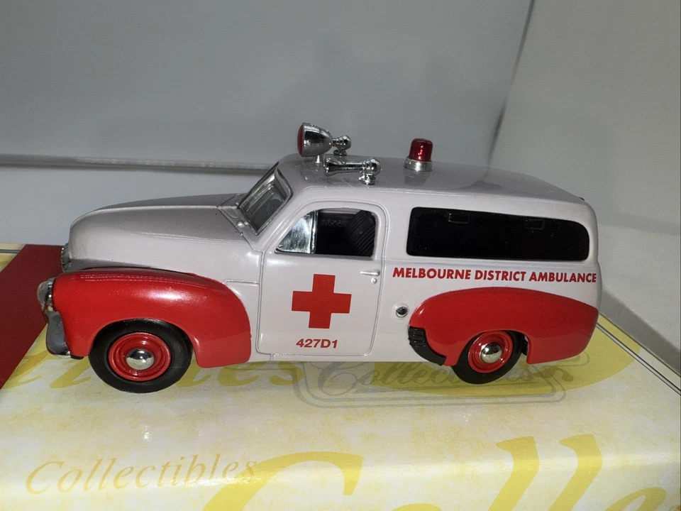 Ambulancia de campo australiana Holden FJ Van 1955 Matchbox Collectibles YYM38061 Foto 2 de 4