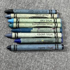 Lot of 8 Used Crayola Crayon Binney  Smith RARE Retired Blue Colors Vtg USA