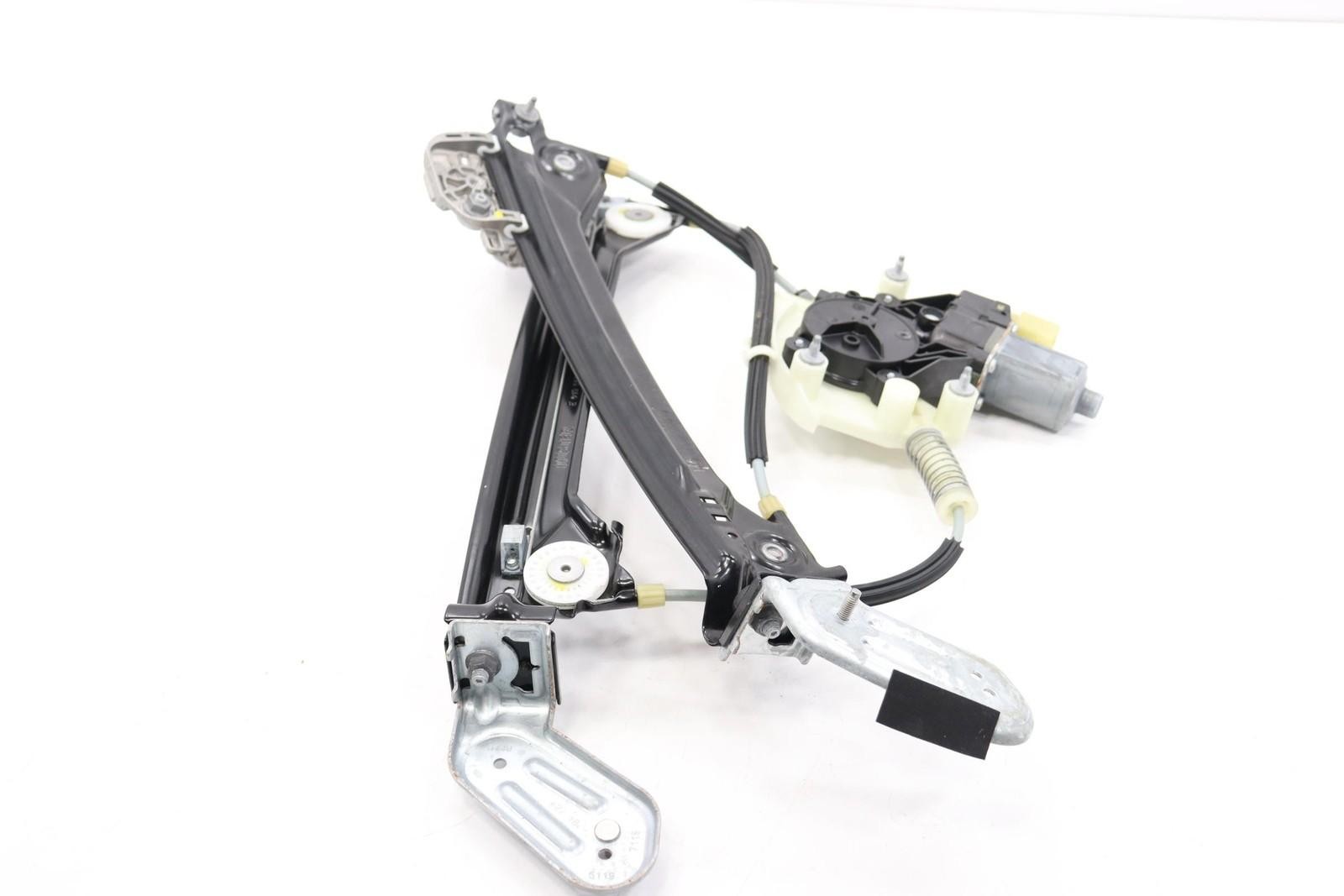 Maserati Ghibli 2017-2024 Rear Left Window regulator