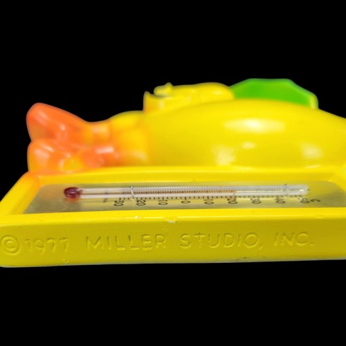 Vintage 1977 Miller Studio Inc. Yellow Duck Outdoor Thermometer Chalkware - Picture 5 of 8