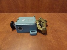 Heavy duty limit switch