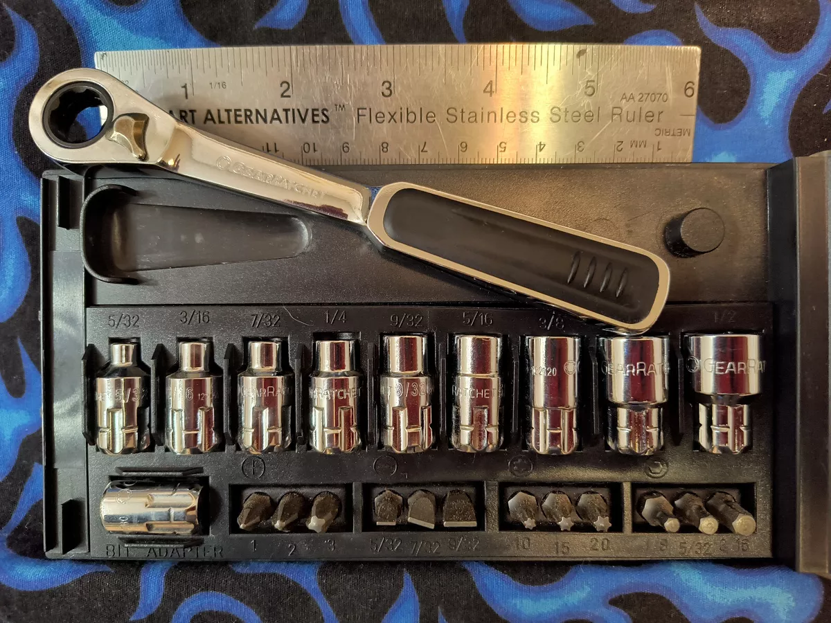 Ace 23 Piece GearRatchet Tool Set Vortex Socket System SAE
