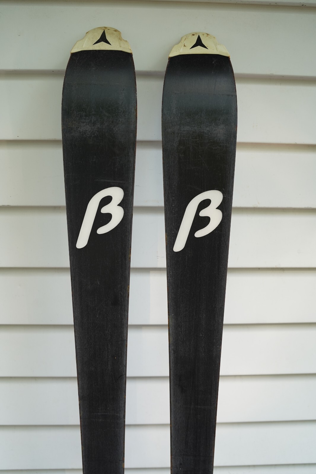 Atomic B CarvX 9.18 Downhill Skis 170cm Blue w/ Salomon Bindings Men's