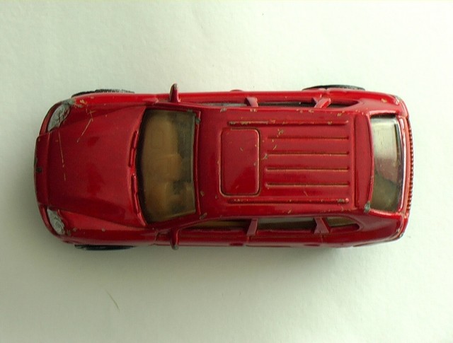 Matchbox porsche cayenne