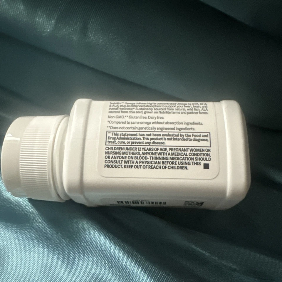 Cápsulas blandas Nutrilite Omega 30 Foto 4 de 4