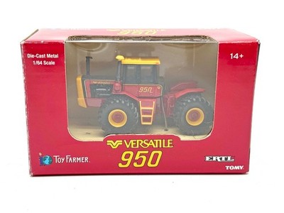 1/64 Versatile 950 4Wd Tractor With Singles