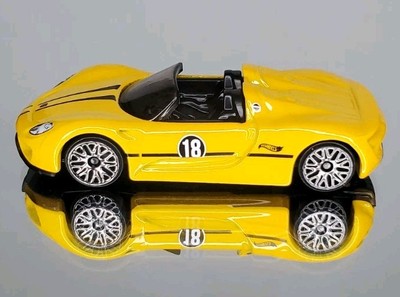 Hot Wheels Porsche 918 Spyder Multi-pak Exclusive