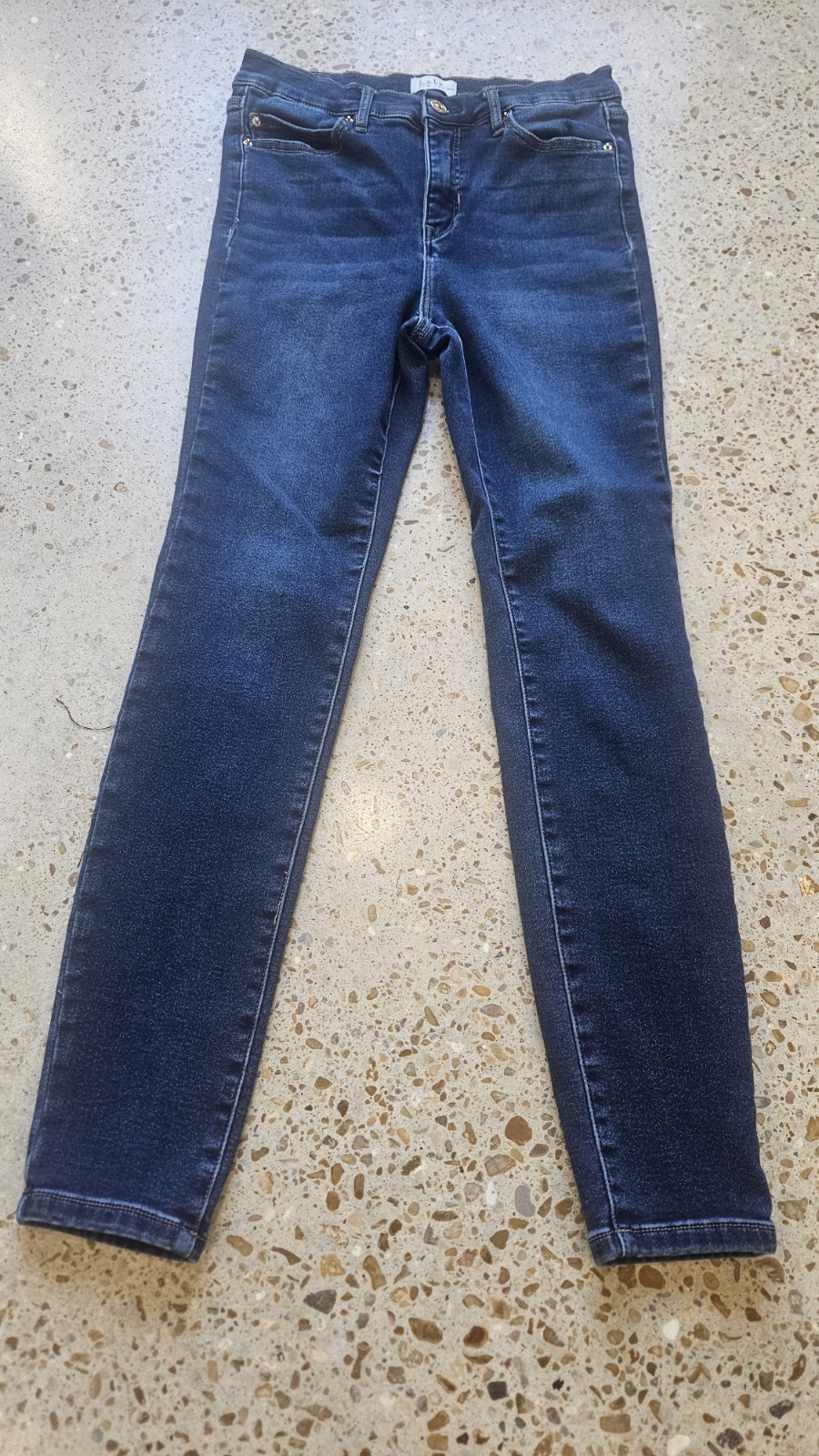Nicole Miller Women's SOHO High Rise Skinny Jeans Dark Size 8/28 Inseam-Waist