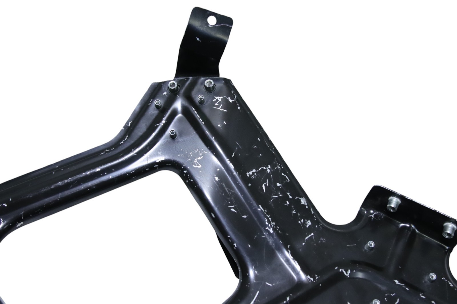 McLaren 570S 2016-2021 Front Right Duct bracket P/N 13AA769CP